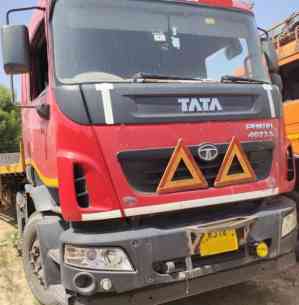 TATA Prima 4023 Images